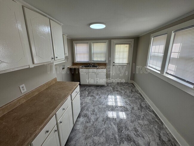 Foto del edificio - 1100 Chapel St