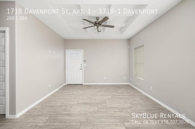 Building Photo - 1718 Davenport St