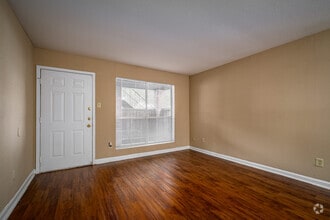2BR, 2BA - 975SF - Walnut Terrace Apartments