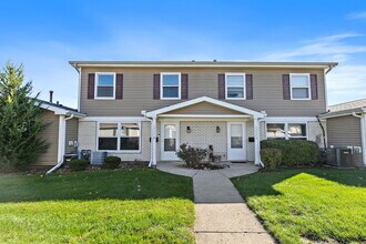 Building Photo - 1311 Kingsbury Dr