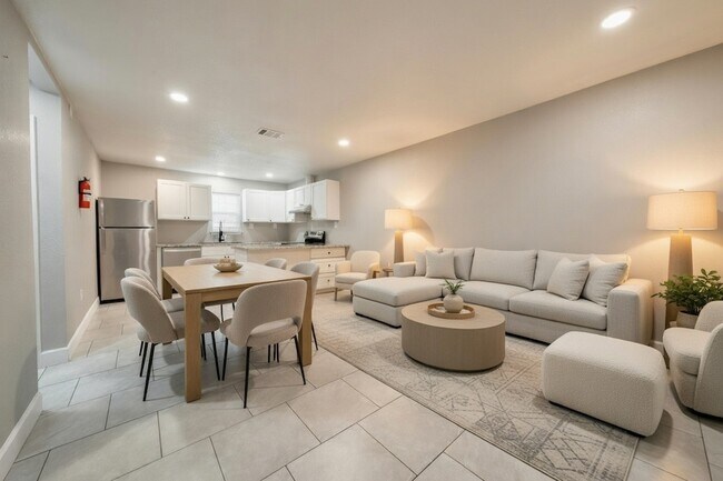 Building Photo - 365 Audrey Ln