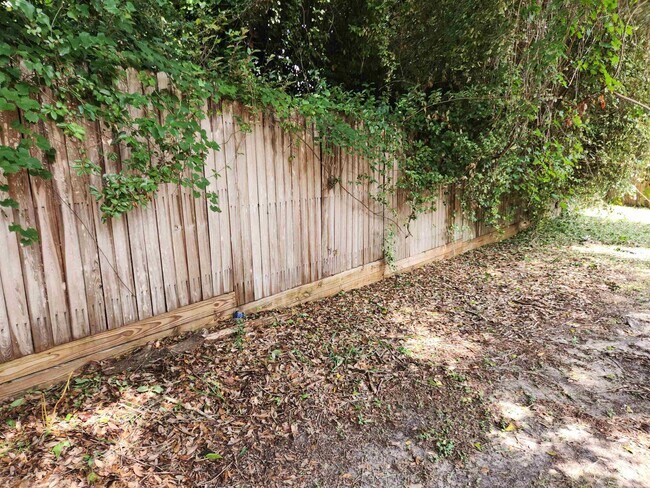 Building Photo - 5572 Pleasant Pines Ct