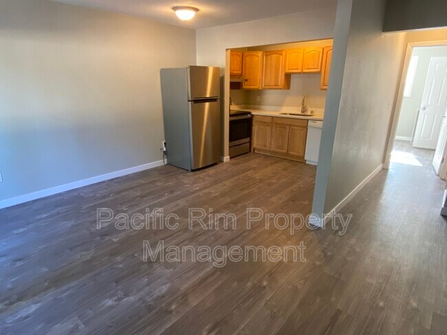 Building Photo - 5226 Chicago Ave SW