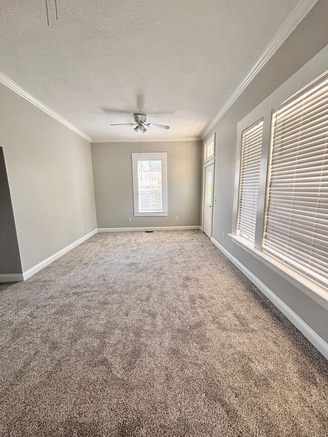 Foto del edificio - 6TH311  8