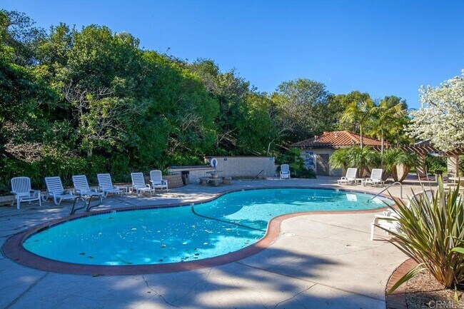 Building Photo - 1453 Flair Encinitas Dr