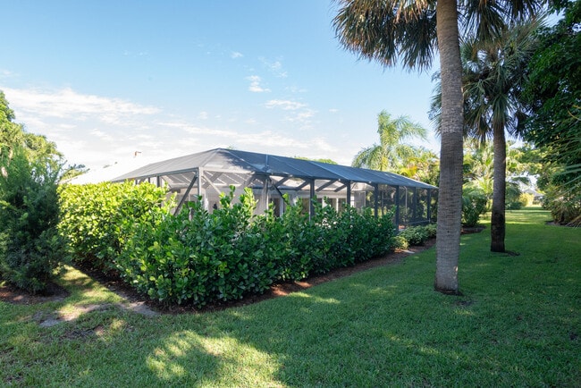 Foto del edificio - 3372 SE Court Dr