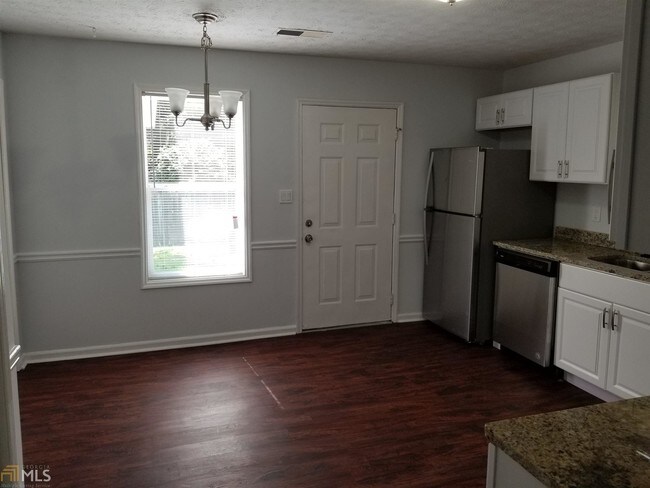 Building Photo - 1238 McPherson Ln