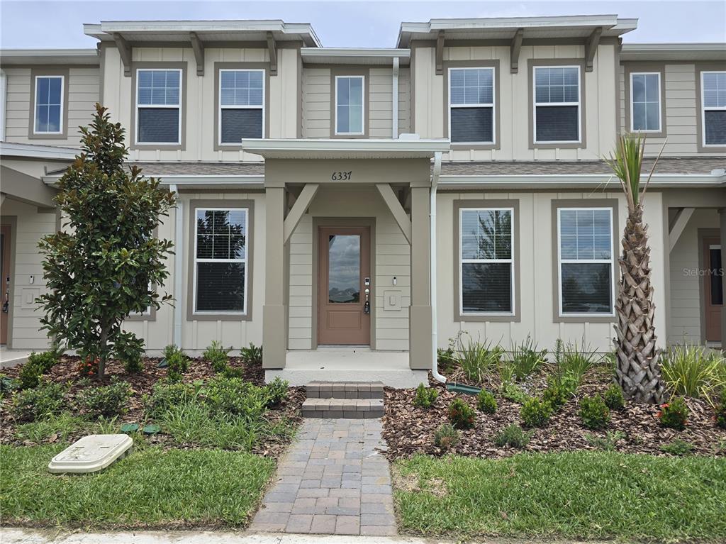 Foto principal - 6337 Breeze Filled Ln