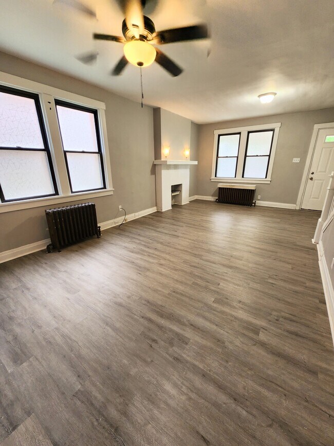 Building Photo - 4303 Ludwick St