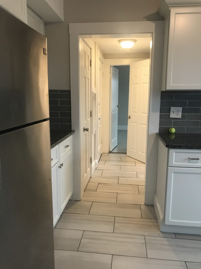 Foto del edificio - 16 School St