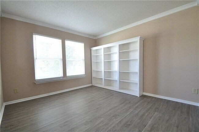 Building Photo - 12692 Endurance Dr