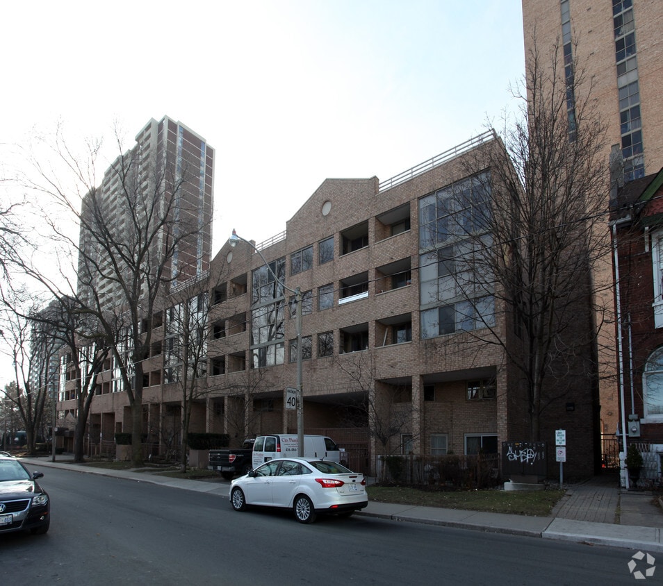 Primary Photo - 60 Homewood Ave