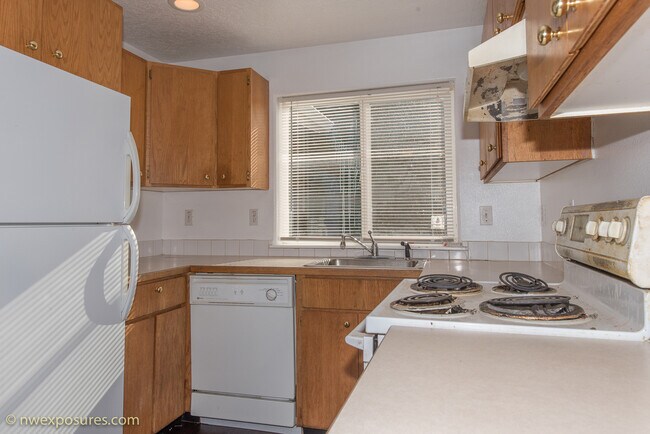 Building Photo - 236SE106TH