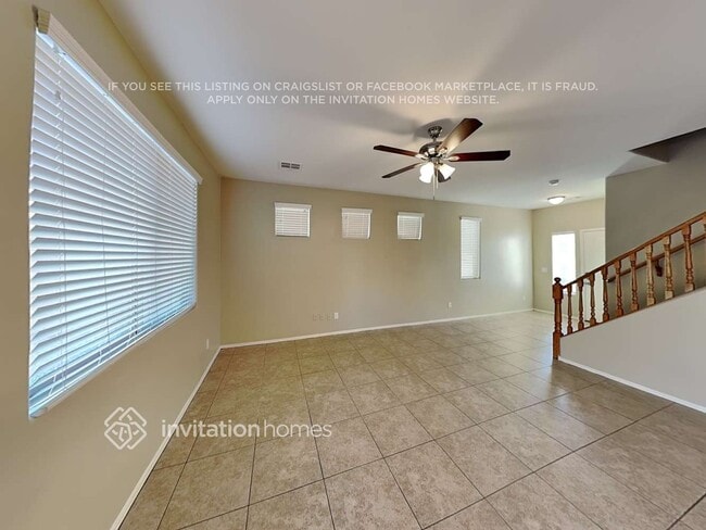 Building Photo - 17412 W Mandalay Ln