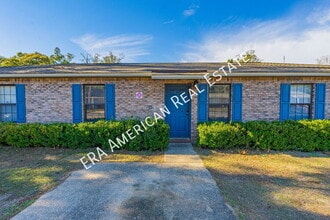 Building Photo - 122 Patton St