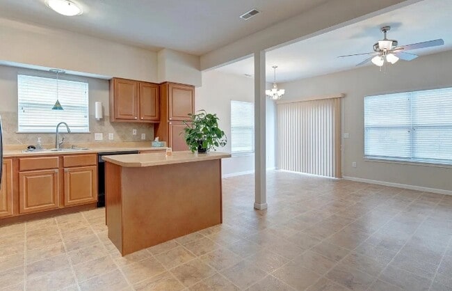 Building Photo - 5725 W Monarch Ct