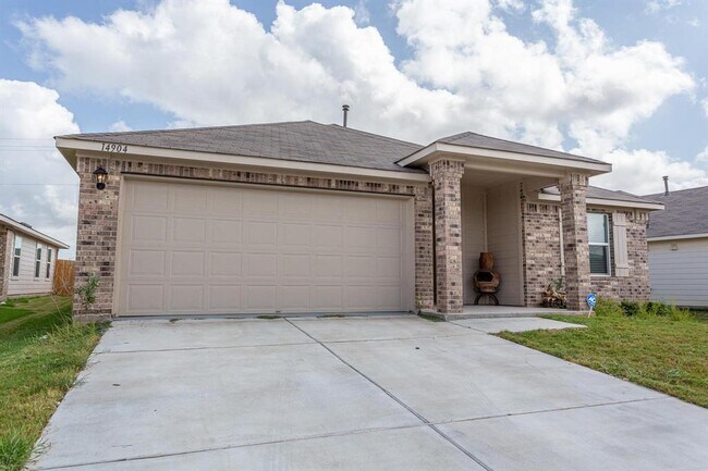 Building Photo - 14904 Ben Davis Dr