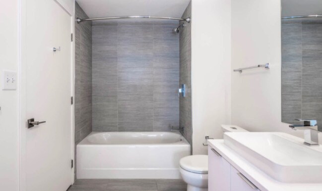 Foto del edificio - 273 E Berkeley St