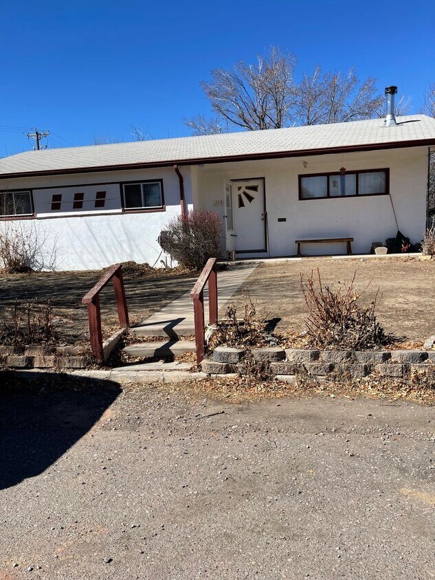 Primary Photo - 3 Bedroom 1 Bath Home