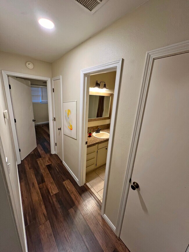 Foto del edificio - 628 S 21st St