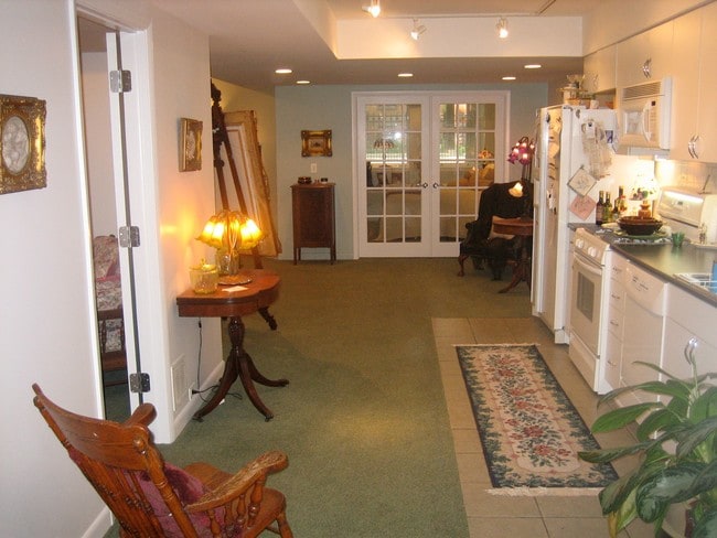 Open floor plan - 1513 W Jackson Blvd