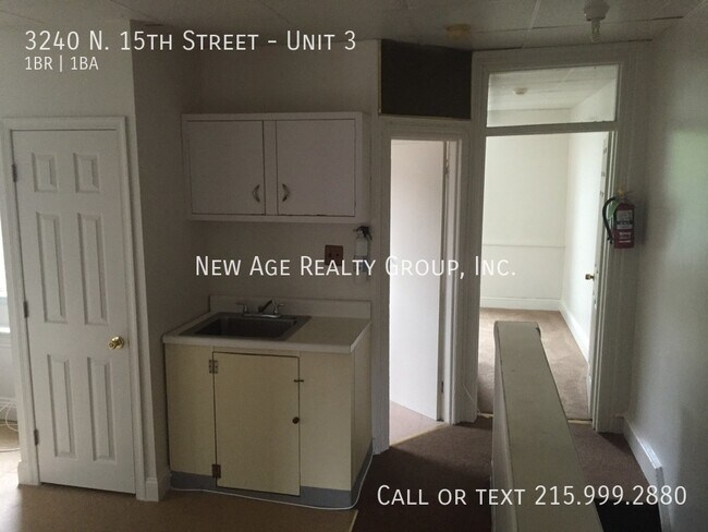 Building Photo - 3240 N 15th St