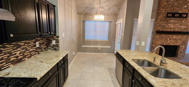 Foto del edificio - 2212 London Dr