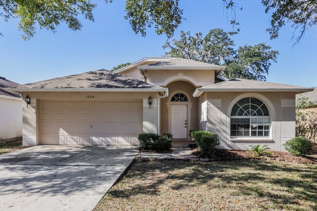 Building Photo - 1204 Pongo Ln