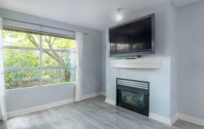 Building Photo - 2983 W 4th Ave