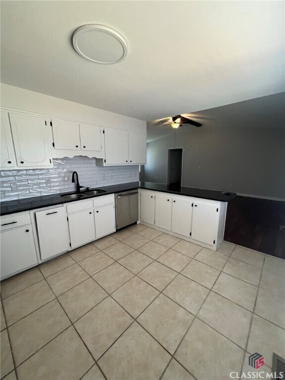 Building Photo - 355 The