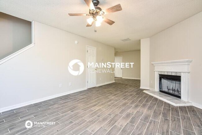 Foto del edificio - 3 Bedroom Pet-Friendly Home in LITHONIA, GA with Main Street Renewal