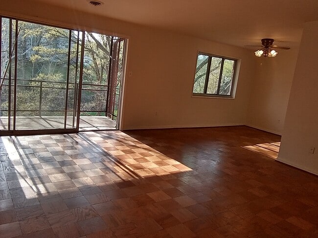 Photo - 10224 Rockville Pike Apartment