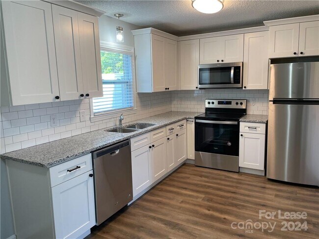 Foto del edificio - 4581 County Home Rd