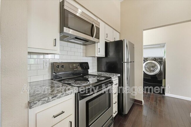 Foto del edificio - 339 SE 146th Ave