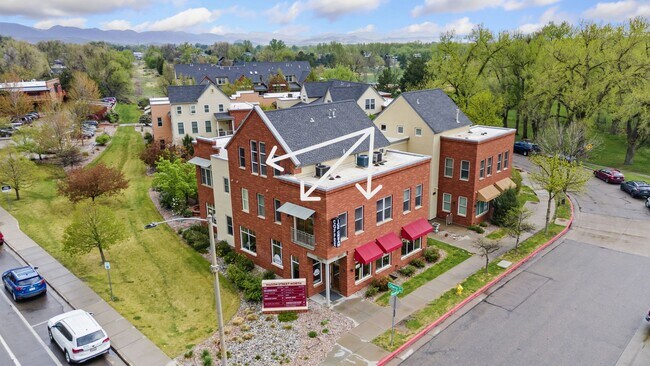 Foto del edificio - 401 Mason Ct