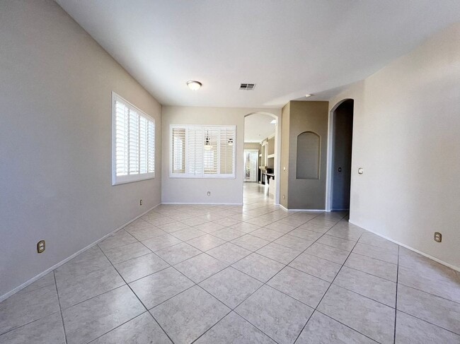 Building Photo - 405 Madison Taylor Pl