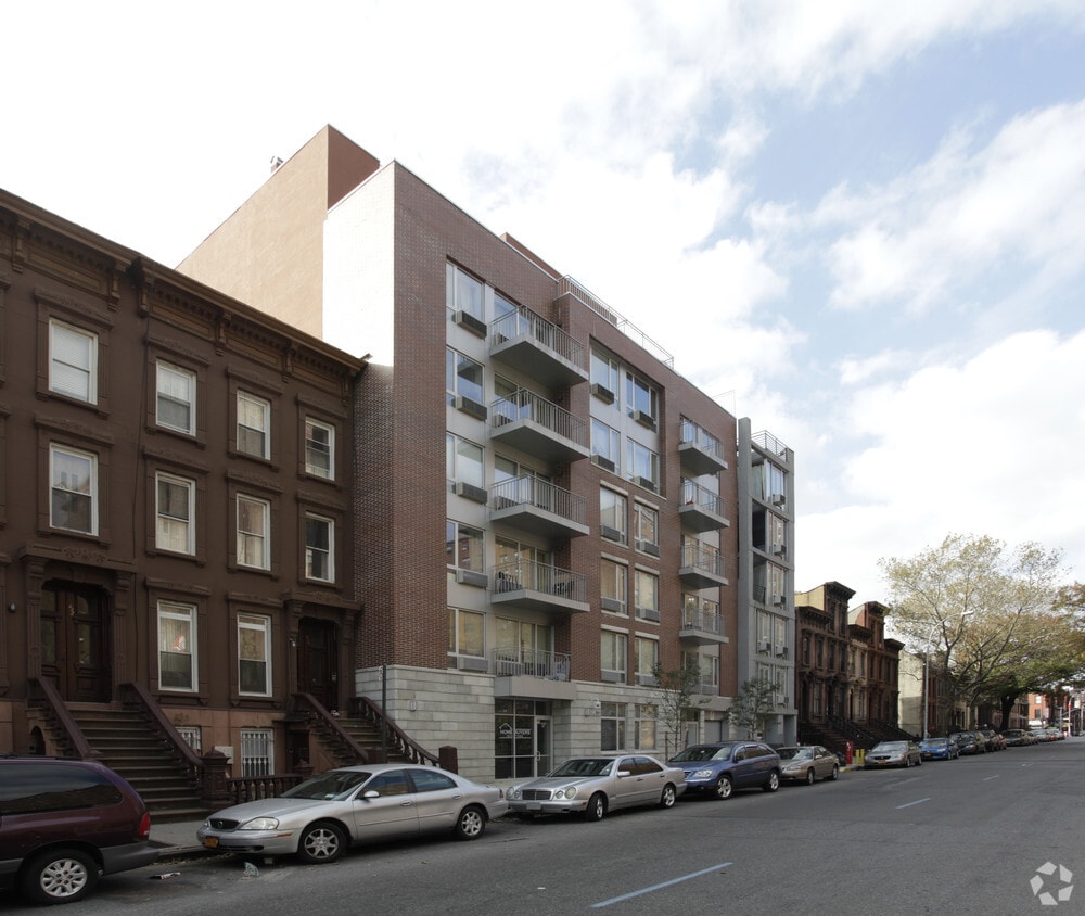 426 Lafayette Ave, Brooklyn, NY 11238 Apartments in Brooklyn, NY