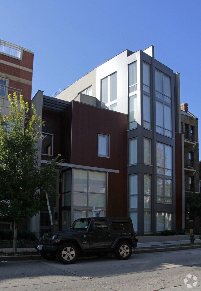 Building Photo - 1466 Harvard St NW