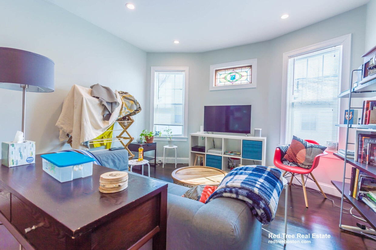 Photo - 31 Pleasant St. #2 Dorchester