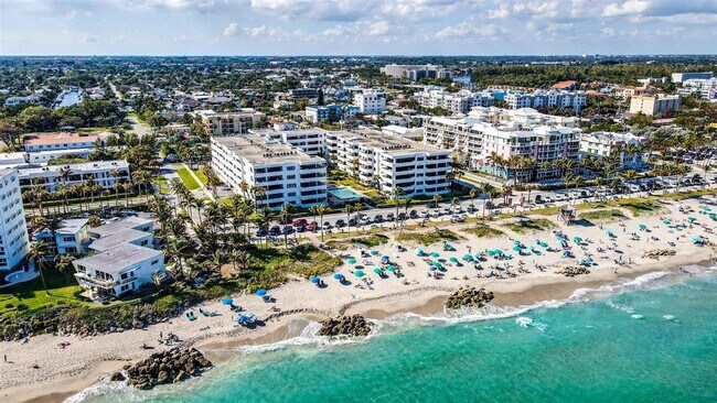 Building Photo - 330 SE 20th Ave