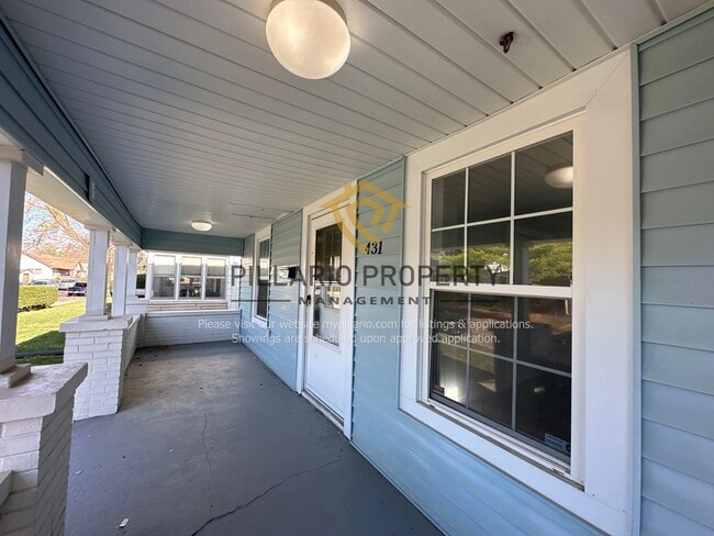 Foto del edificio - Newly Renovated, 3 Bedroom, 1 Bathroom Hom...