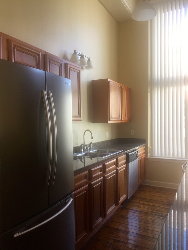 333 Julia St, New Orleans, LA 70130 Condo for Rent in New Orleans, LA