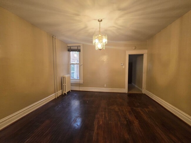 Building Photo - move in ready 3 bedroom 1 bath