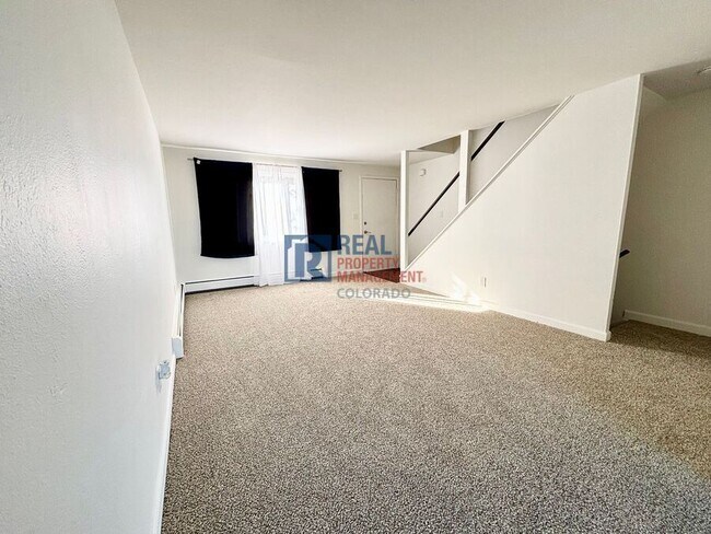 Foto del edificio - 3742 Miller Ct