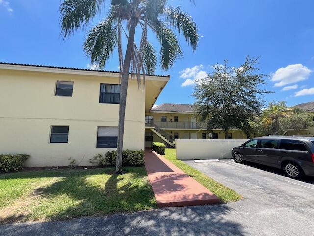 Primary Photo - 3701 Coral Springs Dr