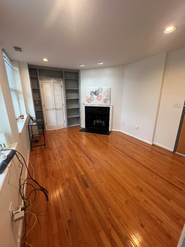 Photo - 2012 O St NW Apartment