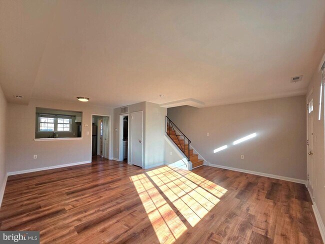 Foto del edificio - 2510 N Dearing St