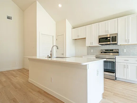 Building Photo - 3320 Brazos River Dr