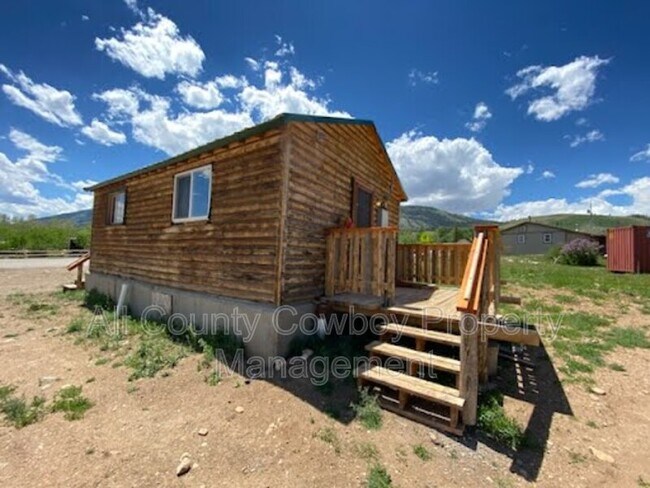 Foto del edificio - 12 B Cedar Ave