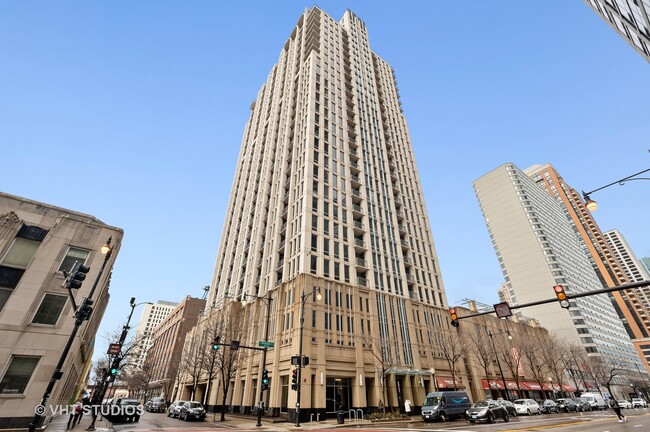 Foto del edificio - 1250 S Michigan Ave